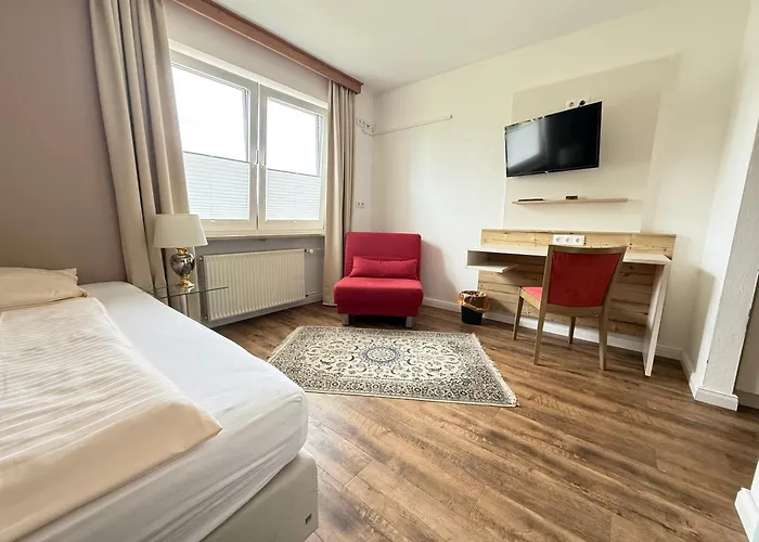 Huber, Und Apart-hotel