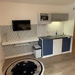 Huber, Und 3* Kirchheim bei Muenchen