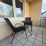 شقة فندقية Huber, Und Kirchheim bei Muenchen