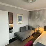 شقة فندقية Huber, Und Kirchheim bei Muenchen