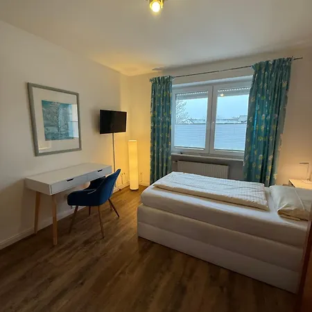 Aparthotel Huber, Und 3*