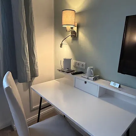 Aparthotel Huber, Und 3*