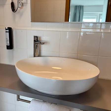 Aparthotel Huber, Und