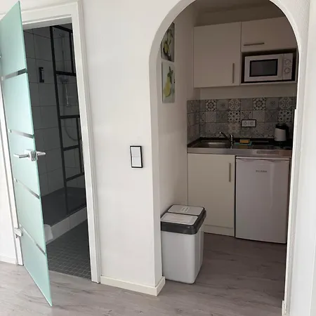 Aparthotel Huber, Und Kirchheim bei Muenchen
